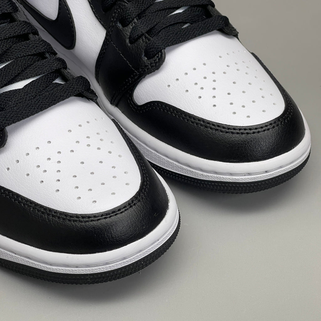 NIKE AIR JORDAN 1 Mid Panda Shoe Women's Sz 7.5 Black / White DV0991-101 (New)