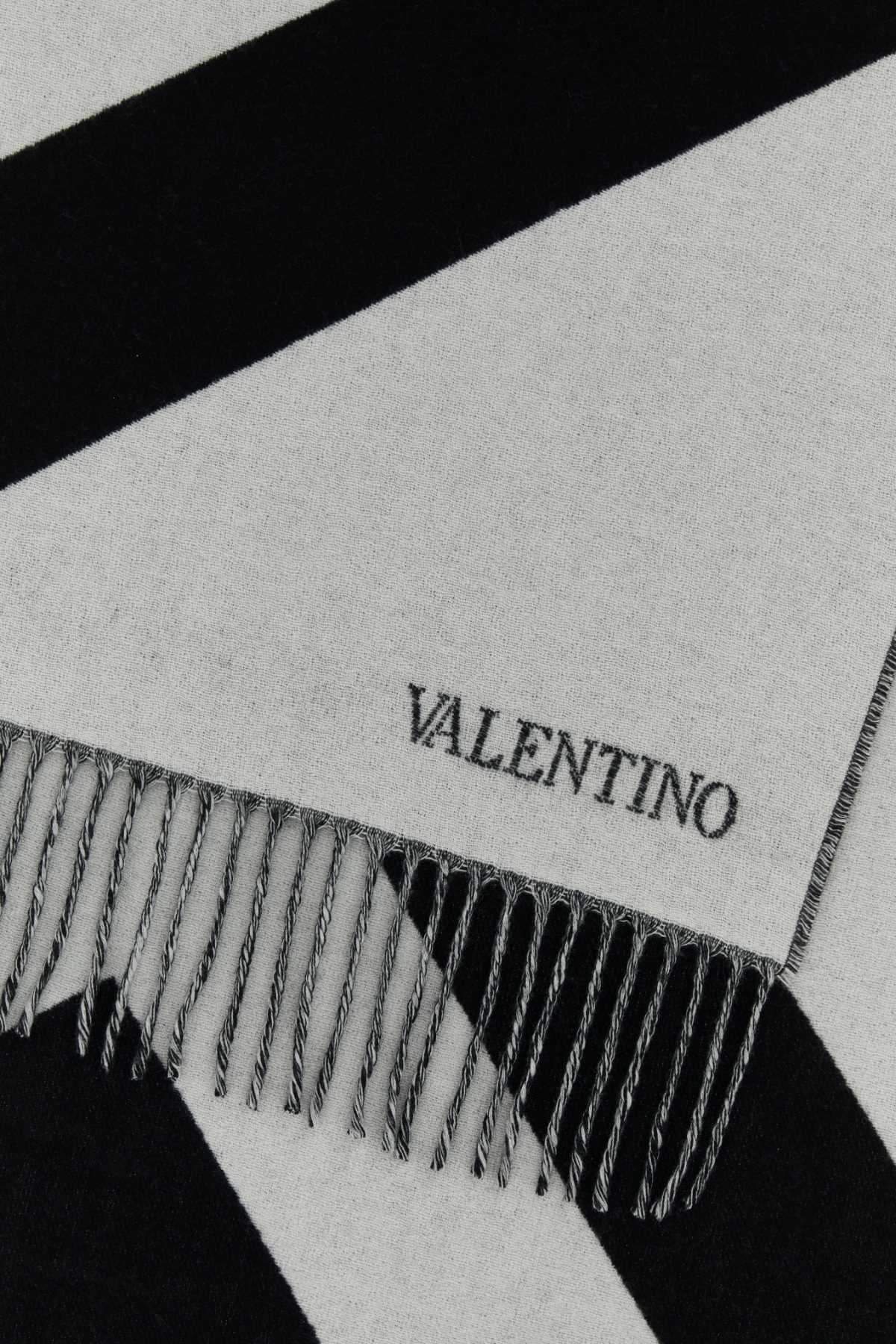 Valentino Garavani Women Sciarpa