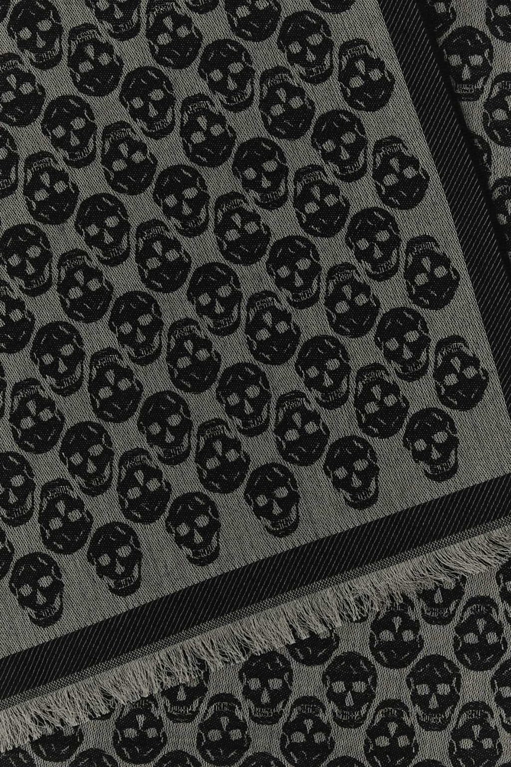 Alexander Mcqueen Men Embroidered Wool Blend Foulard