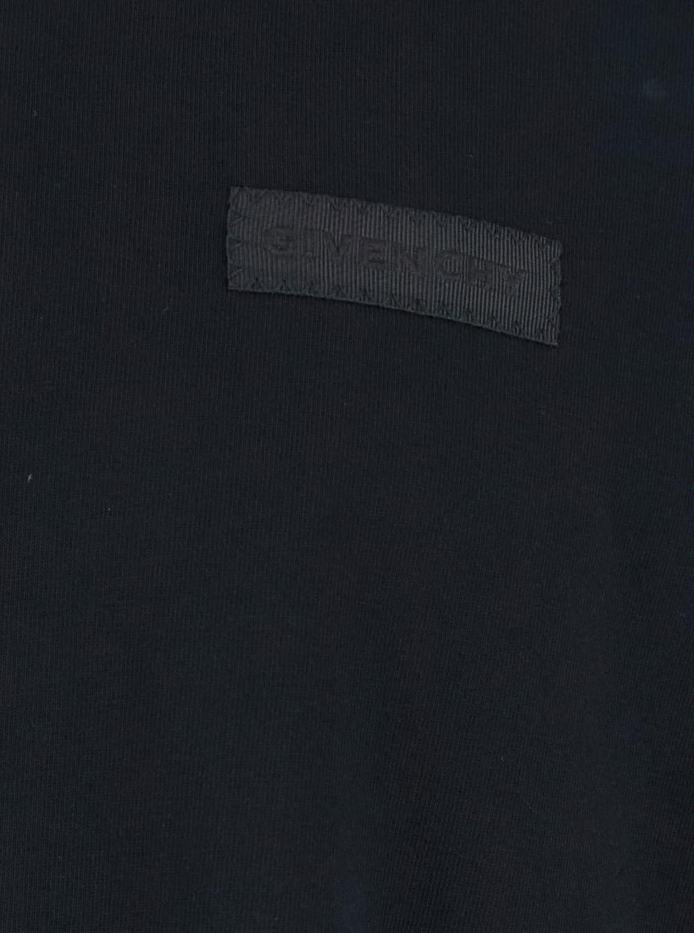 Givenchy Men Black T-Shirt With Logo Patch On The Front In Cotton For Men