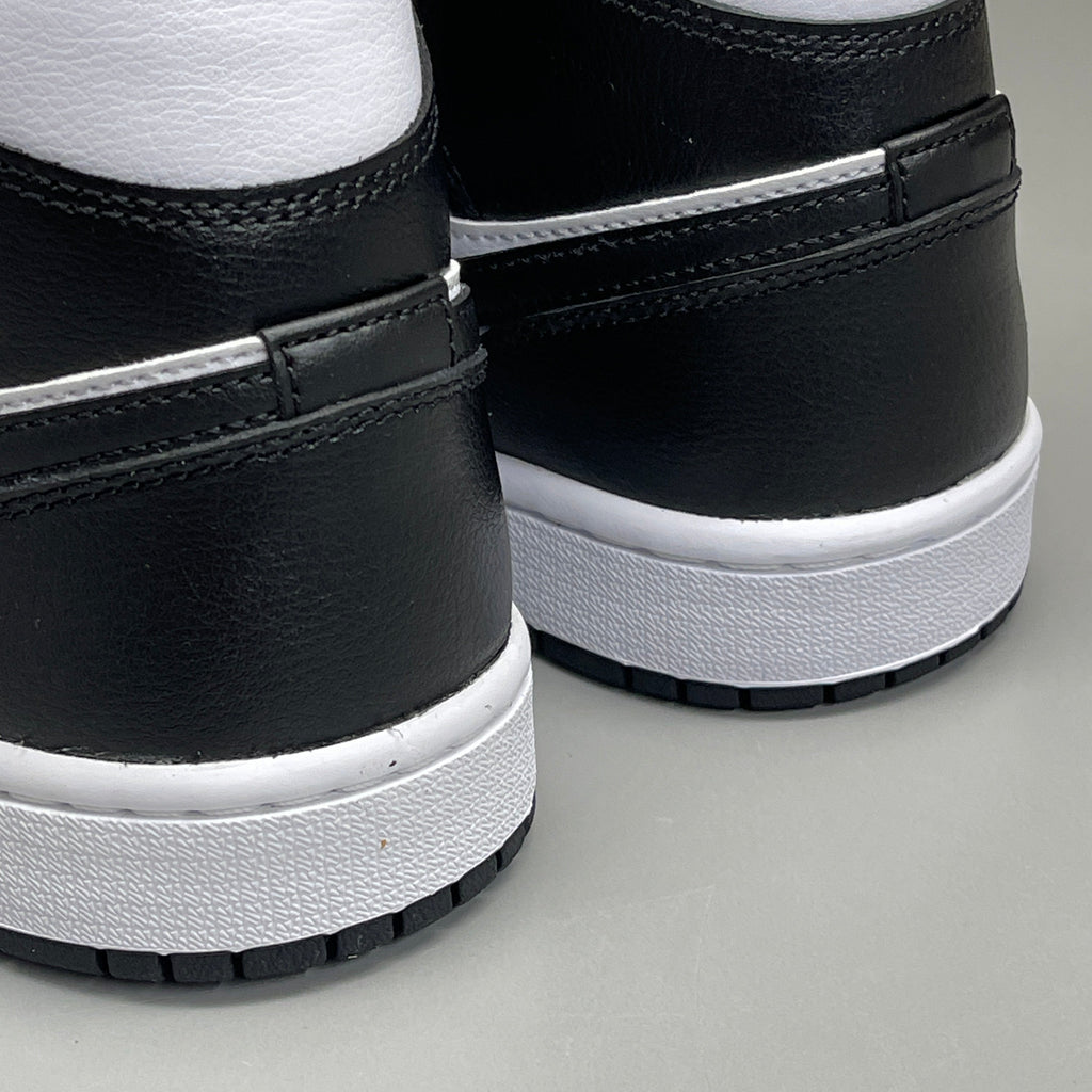 NIKE AIR JORDAN 1 Mid Panda Shoe Women's Sz 7.5 Black / White DV0991-101 (New)