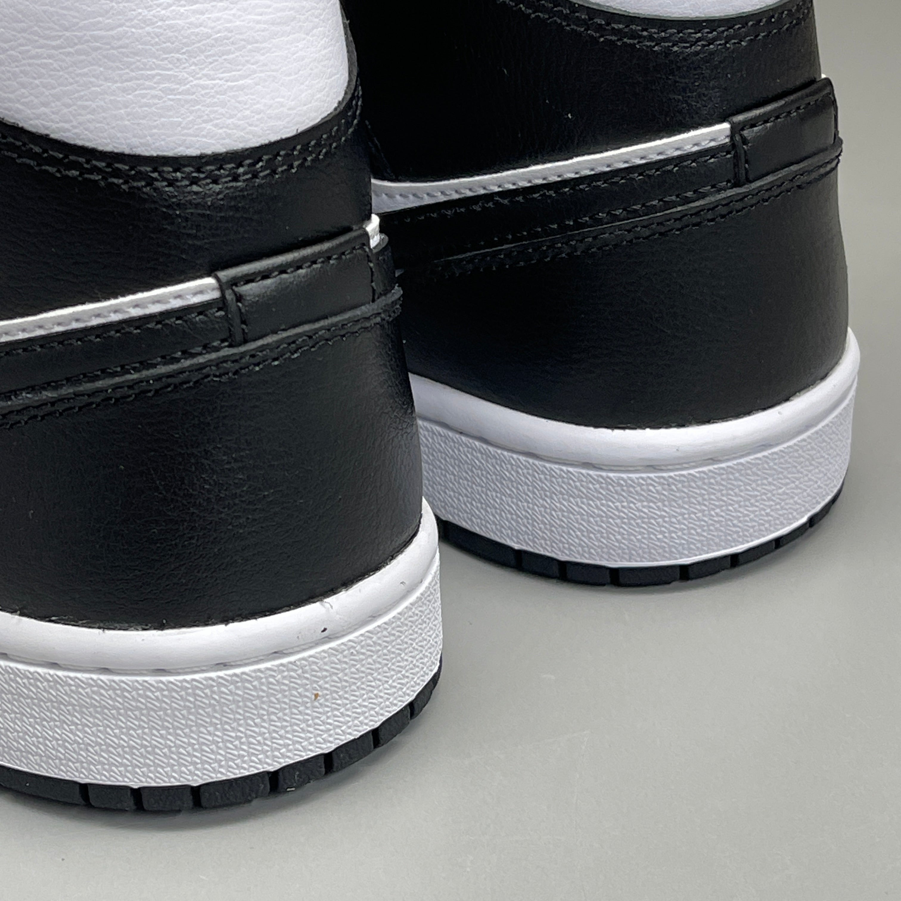 NIKE AIR JORDAN 1 Mid Panda Shoe Women's Sz 7.5 Black / White DV0991-101 (New)
