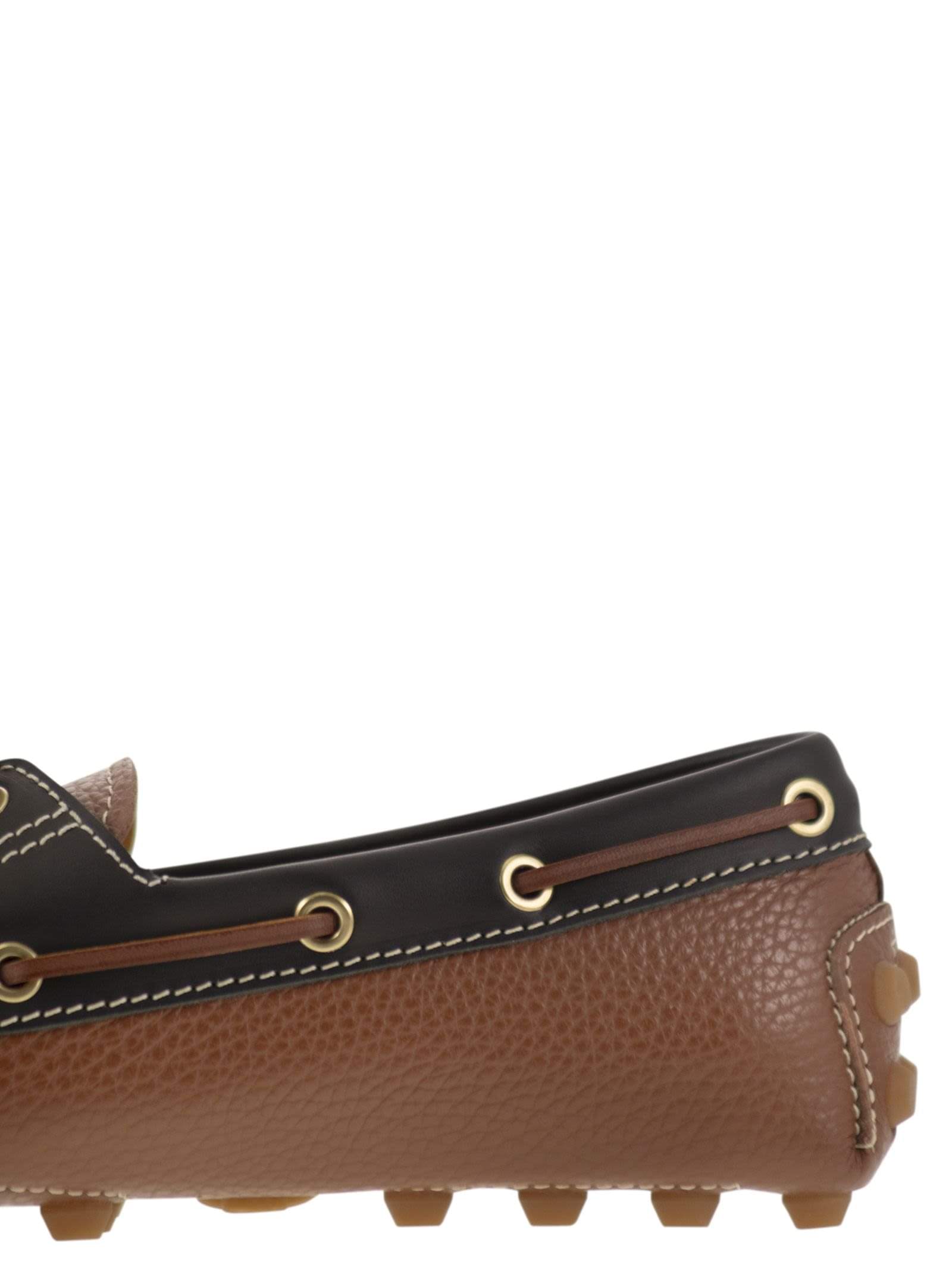 Tod's Women Leather Boat Bubble Grommet
