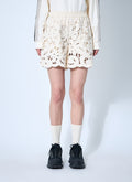 Moncler Women Embroidery Anglaise Shorts